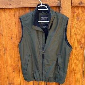 Abercrombie Men’s Vest. Green. M